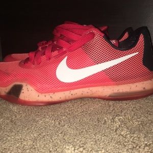 kobe x hot lava